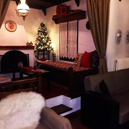 Tessera With A Private Pool Tsagkarada