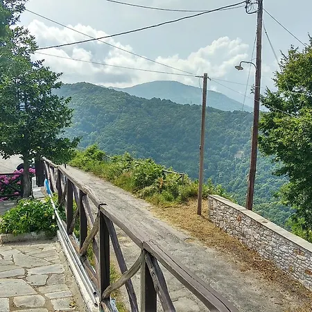 Tessera With A Private Pool Τσαγκαράδα