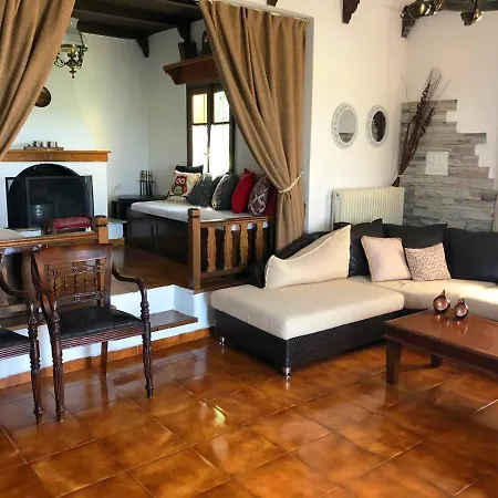 Βίλα Tessera With A Private Pool